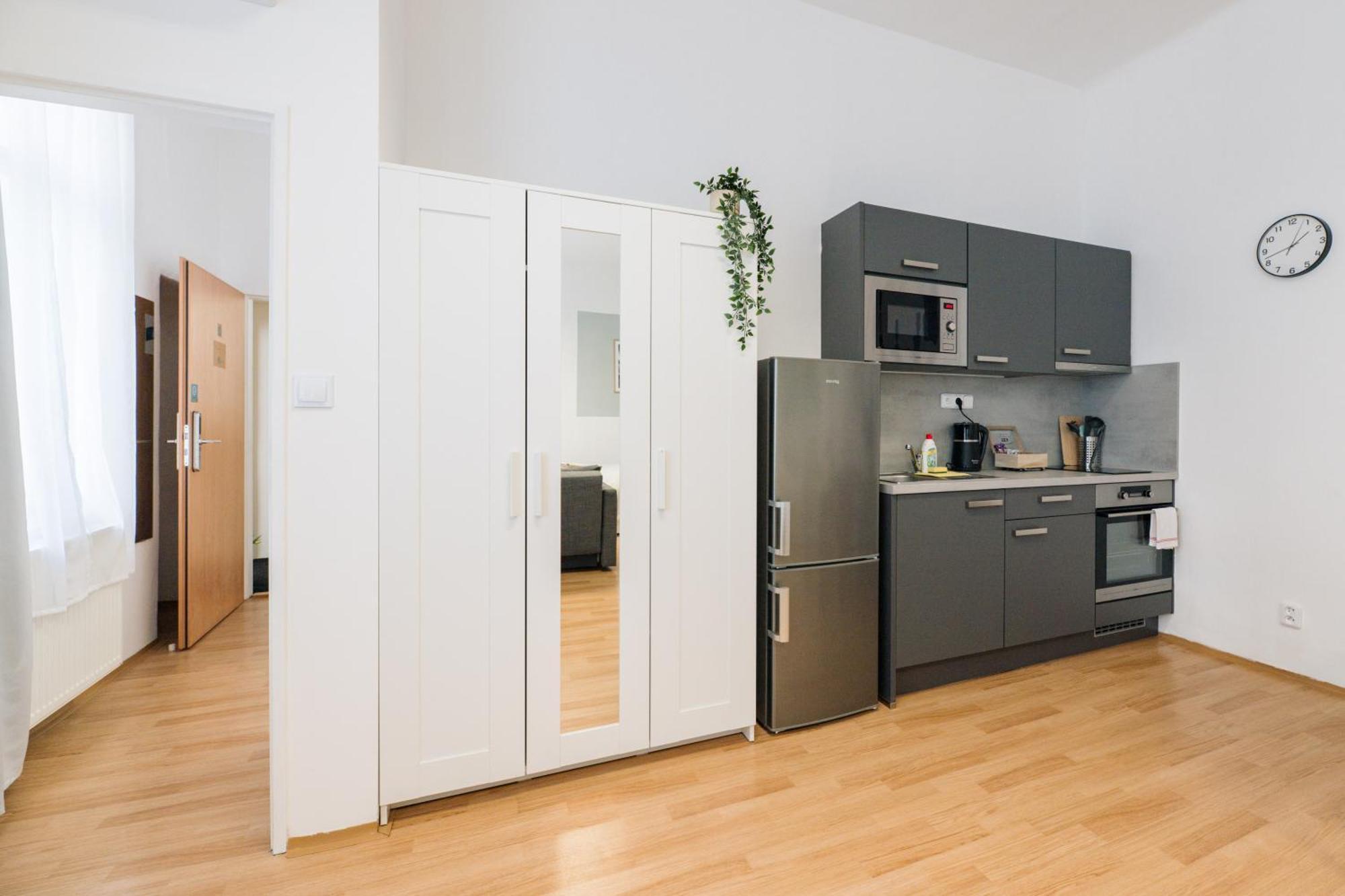 7 Nights Apartments Dominikanske N. Brno Dış mekan fotoğraf